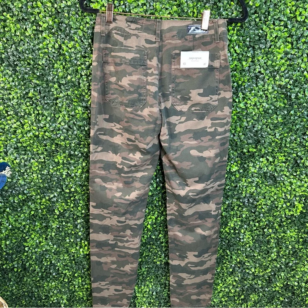 AG‎ Nwt Caden fatigue tailors trouser Camouflage